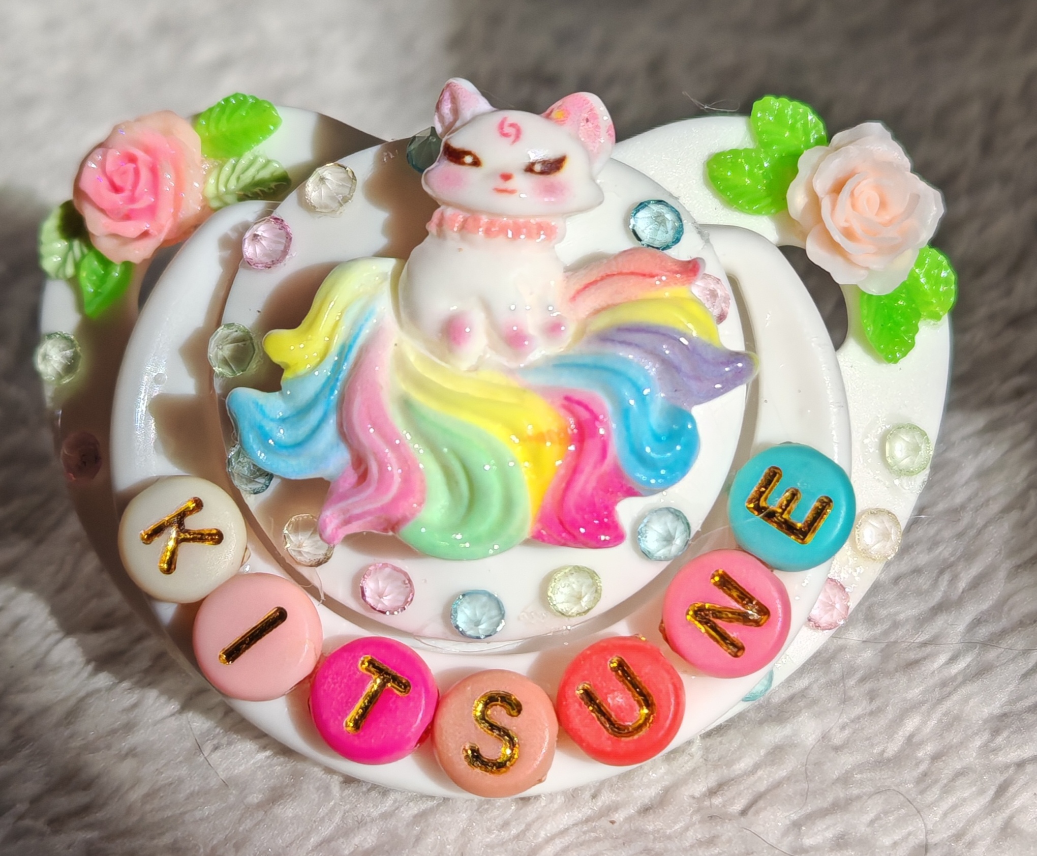 Kitsune – Tétine adulte décorée main – Image 3